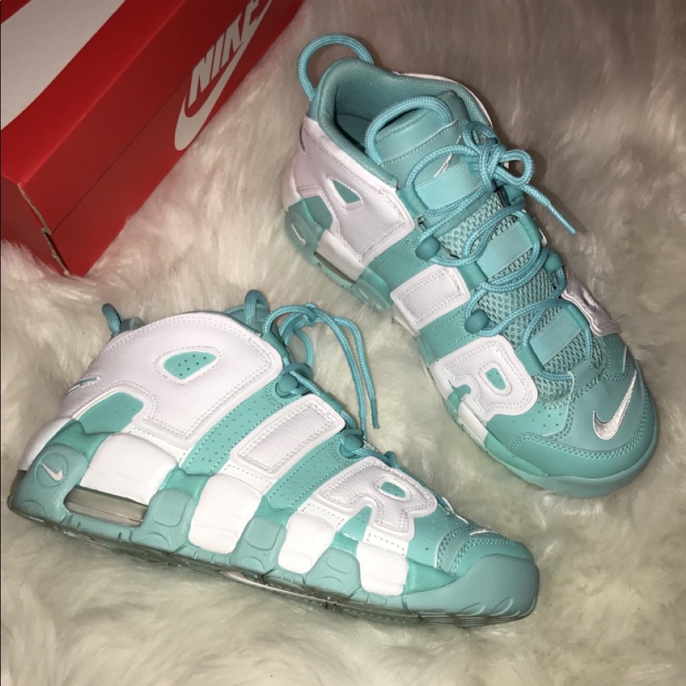 Nike Uptempo